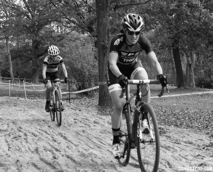 Katie Isermann leads Caitlin Neuman at the sand. 2017 Grafton Pumpkin Cross. © Z. Schuster / Cyclocross Magazine