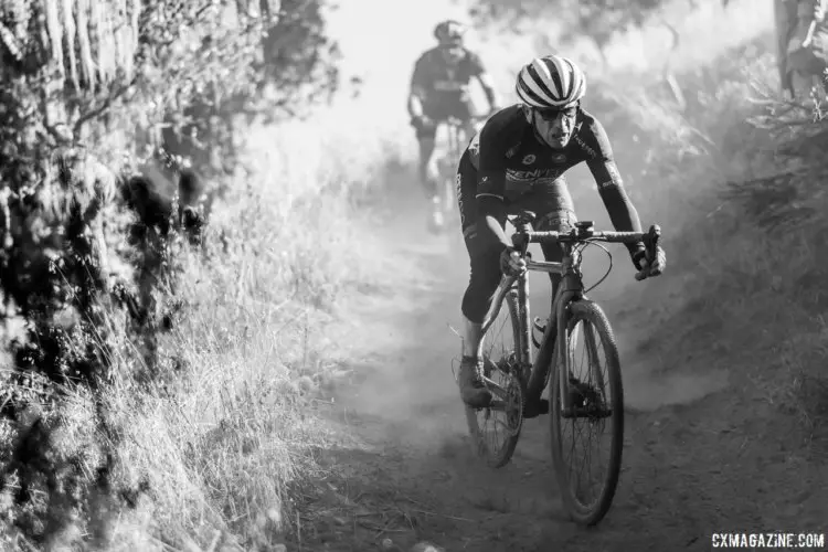 The downhill section was steep, loose and dusty. 2017 Rock Lobster Cup, Wilder Ranch. © J. Vander Stucken / Cyclocross Magazine