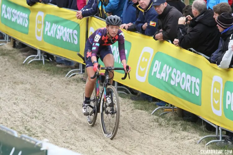 Sophie de Boer rode a strong second at Koksijde. 2017 World Cup Koksijde. © B. Hazen / Cyclocross 