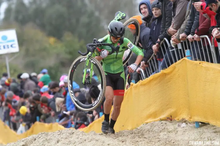 Kaitie Keough finished eighth at Koksijde. 2017 World Cup Koksijde. © B. Hazen / Cyclocross