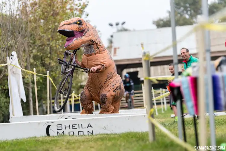 T Rex shows everyone how to run the barriers with baby arms. 2017 Surf City Cyclocross © J. Vander Stucken / cxmagazine.com