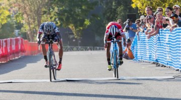 Anthony Clark (Squid Bikes) edged out Lance Haidet (Donnelly) in a sprint finish. 2017 West Sacramento GP (Saturday). © J. Vander Stucken / Cyclocross Magazine