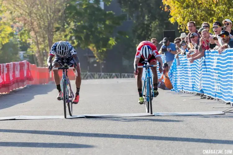 Anthony Clark (Squid Bikes) edged out Lance Haidet (Donnelly) in a sprint finish. 2017 West Sacramento GP (Saturday). © J. Vander Stucken / Cyclocross Magazine