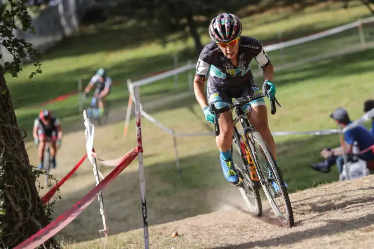 Arley Kemmerer leads Jen Malik late in the race. Elite Women, 2017 DCCX Day 1. © Bruce Buckley