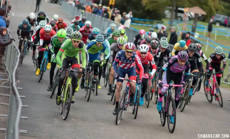 Men's holeshot at Harbin Park. Elite Men, 2017 Cincinnati Cyclocross, Day 2, Harbin Park. © Cyclocross Magazine