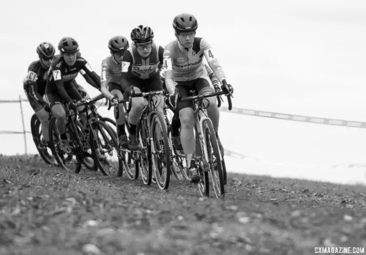 Emma White leads a group early in Sunday's race. Elite Women, 2017 Cincinnati Cyclocross, Day 2, Harbin Park. © Cyclocross Magazine