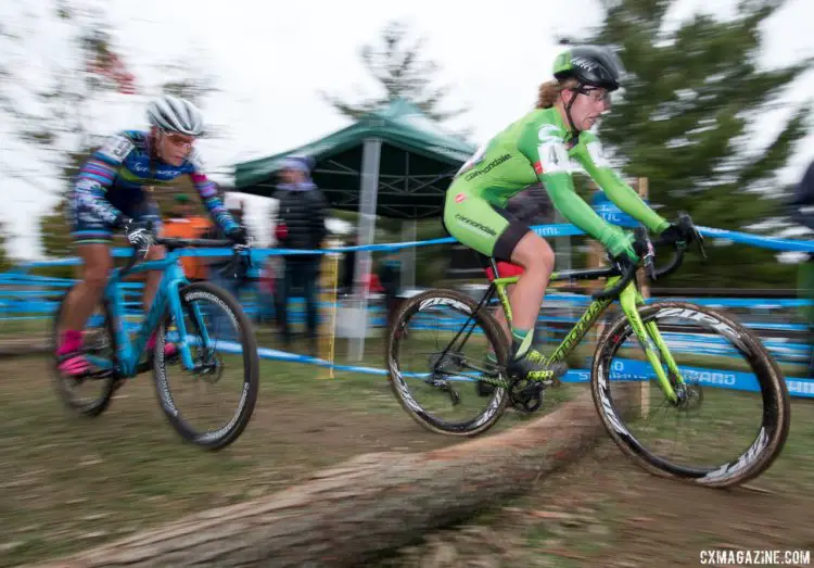 Two logs were the only real obstacles on the course. Unlike Saturday, most riders spent the entire race on the bike. Elite Women, 2017 Cincinnati Cyclocross, Day 2, Harbin Park. © Cyclocross Magazine