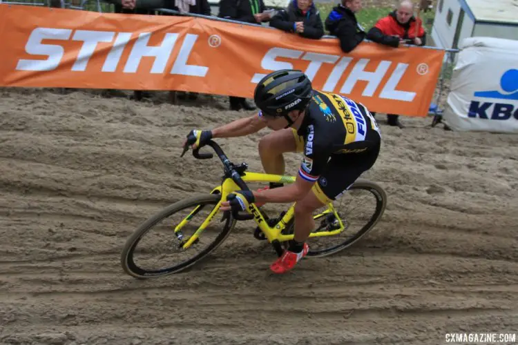 Lars van der Haar (Telenet Fidea Lions) stayed strong for a second-place finish. 2017 World Cup Koksijde. © B. Hazen / Cyclocross Magazine