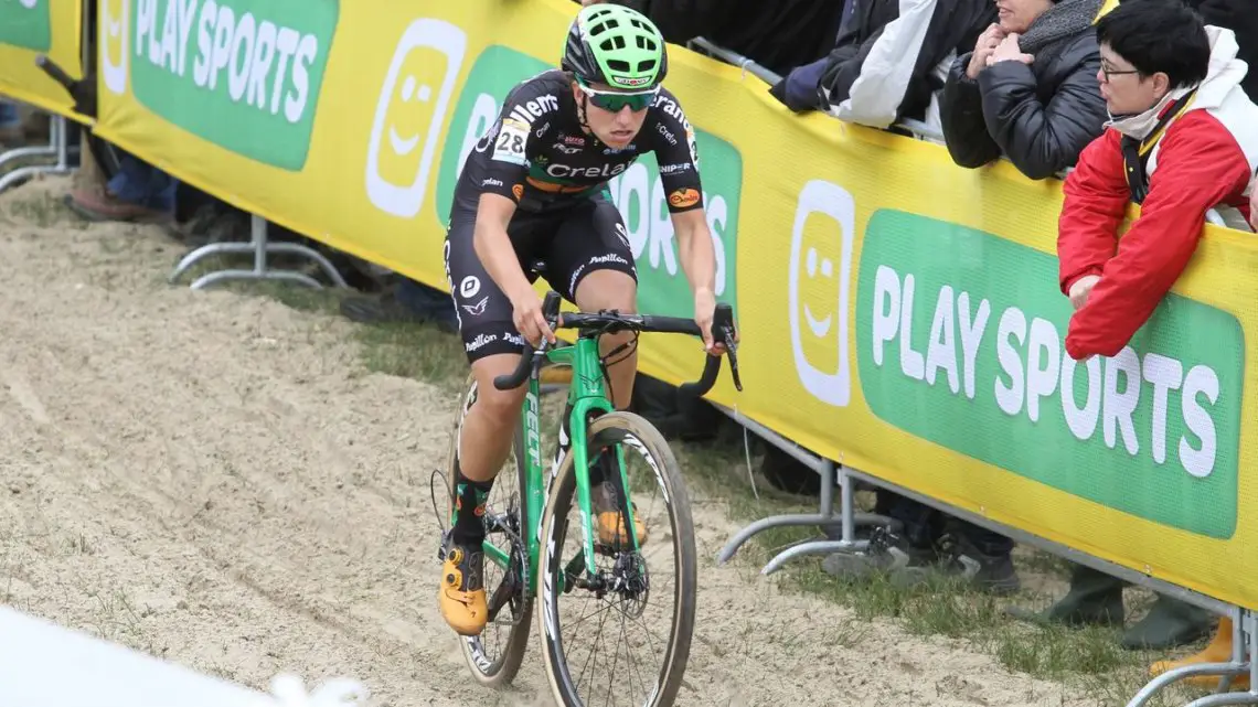 Maud Kaptheijns (Crelan-Charles) captured her first World Cup win at Koksijde. 2017 World Cup Koksijde. © B. Hazen / Cyclocross Magazine