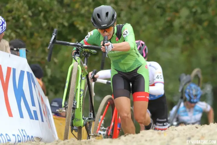 Kaitie Keough (Cannondale p/b Cyclocrossworld.com) made the trip to Europe and finished eighth. 2017 World Cup Koksijde. © B. Hazen / Cyclocross Magazine