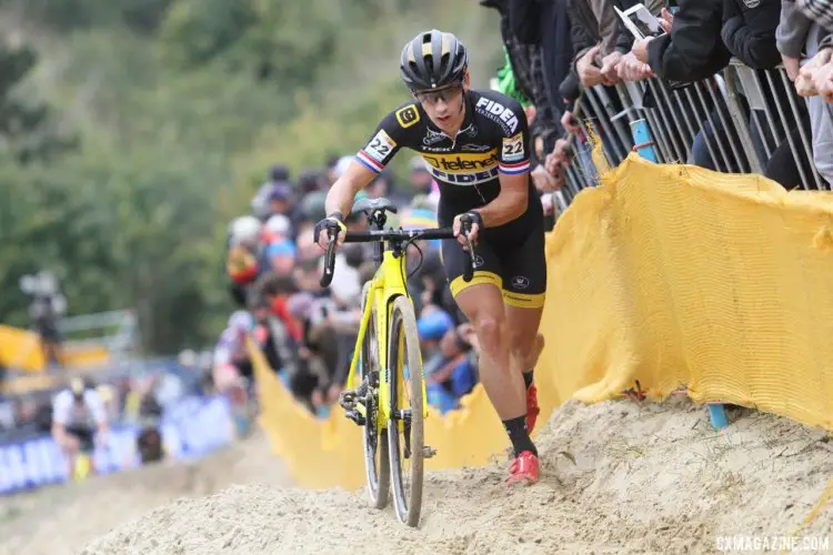 Lars van der Haar (Telenet Fidea Lions) runs to the podium. 2017 World Cup Koksijde. © B. Hazen / Cyclocross Magazine