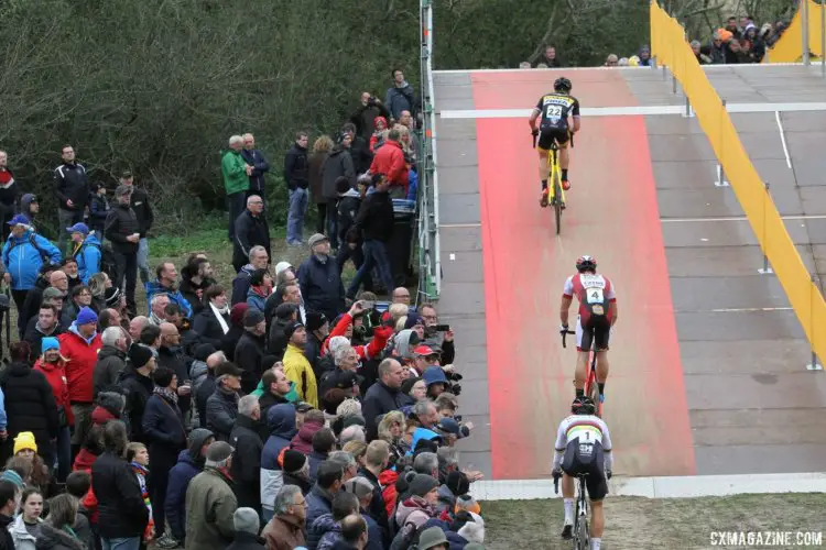 Lars van der Haar (Telenet Fidea Lions) leads Laurens Sweeck (ERA-Circus) and Wout van Aert (Crelan-Charles) over the flyover in the chase for second. 2017 World Cup Koksijde. © B. Hazen / Cyclocross Magazine