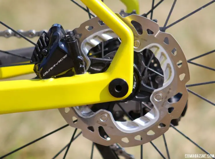 Disc brakes are flat-mount, hydraulic Dura-Ace BR9170. Rotos are Shimano ICE RT99-A-SS Center Lock. Lucie Chainel's Canyon Inflite, 2017 World Cup Waterloo. © Z. Schuster / Cyclocross Magazine