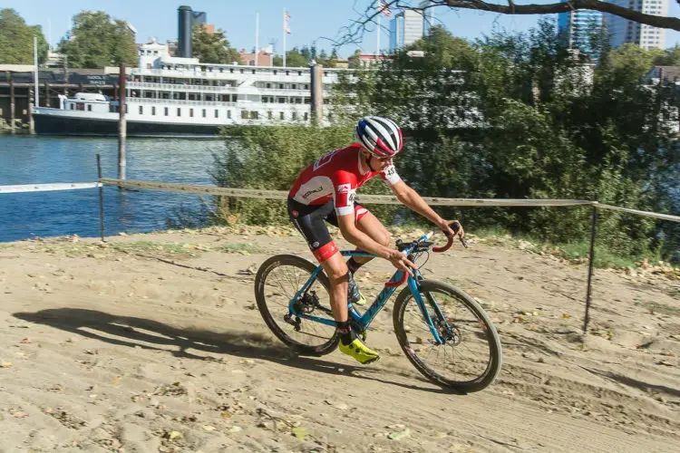 Lance Haidet accelerates through the sand. 2017 WSCXGP Day 2. photo: Peloton Sports