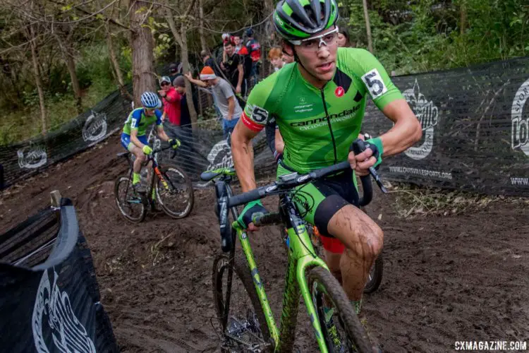 Curtis White had a tough fight to get up near the top five. 2017 Derby City Cup. © D. Perker / Cyclocross Magazine