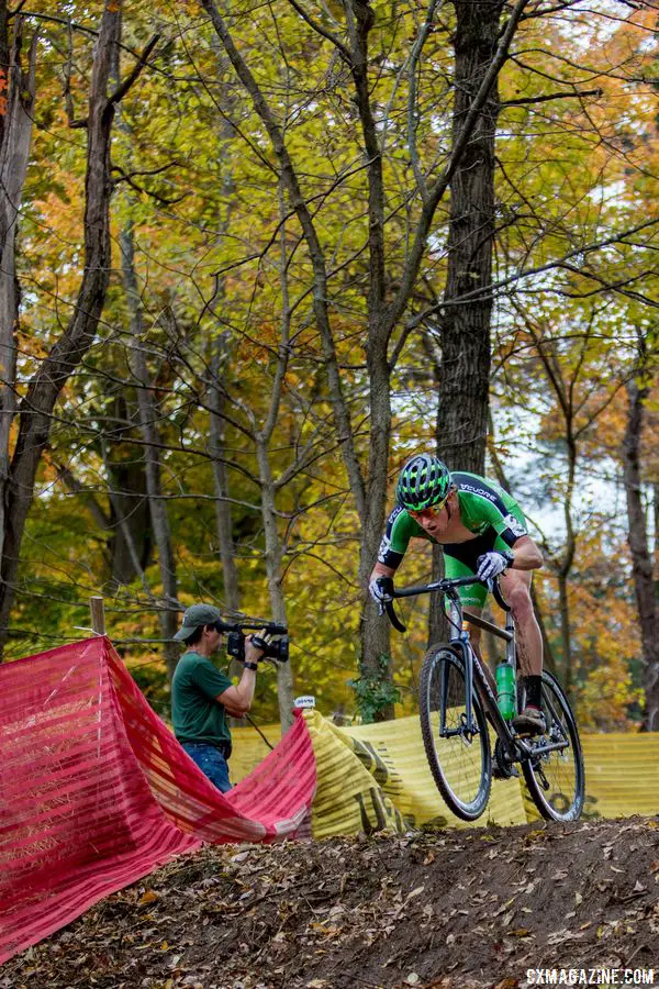Gage Hecht gets a little sendy en route to winning the 2017 U23 Men's Pan-American Championship. 2017 Pan-American Championships. © D. Perker / Cyclocross Magazine