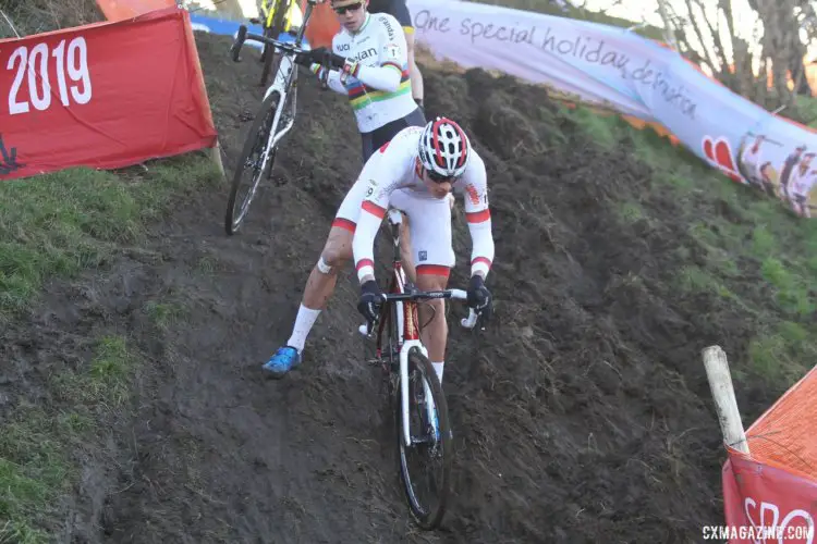 Early in the race, Mathieu van der Poel was riding the descent others were running. 2017 Bogense World Cup. © B. Hazen / Cyclocross Magazine