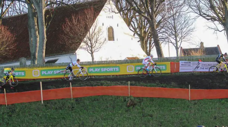 Run. Remount. Ride. 2017 Bogense UCI Cyclocross World Cup. © B. Hazen / Cyclocross