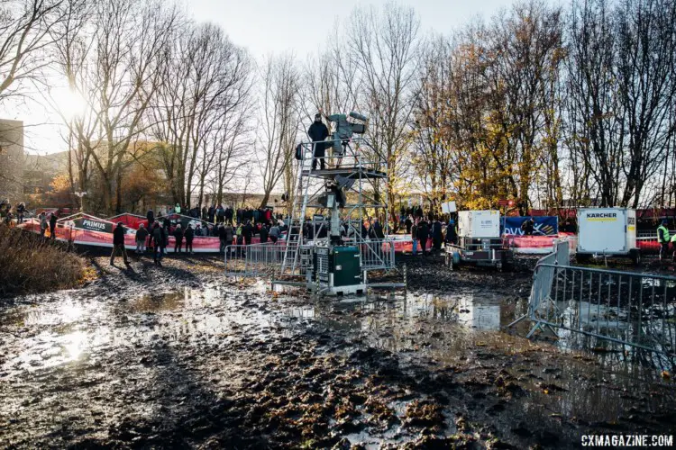Rains left puddles on parts of the Flandriencross course. 2017 Flandriencross. © J. Curtes / Cyclocross Magazine