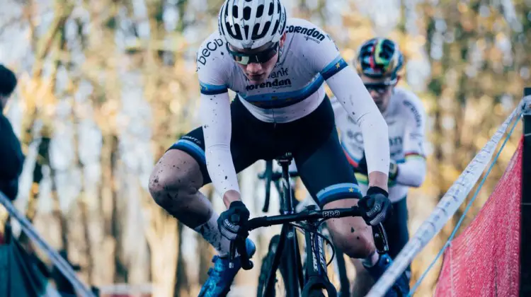 It's a bird, it's a plane, it's ... Mathieu van der Poel. 2017 Flandriencross. © J. Curtes / Cyclocross Magazine