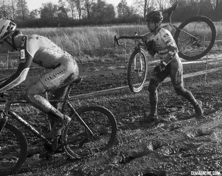 Michael van den Ham ran to catch Gage Hecht late in the race. 2017 Major Taylor Cross Cup Day 2. © Angelina Palermo