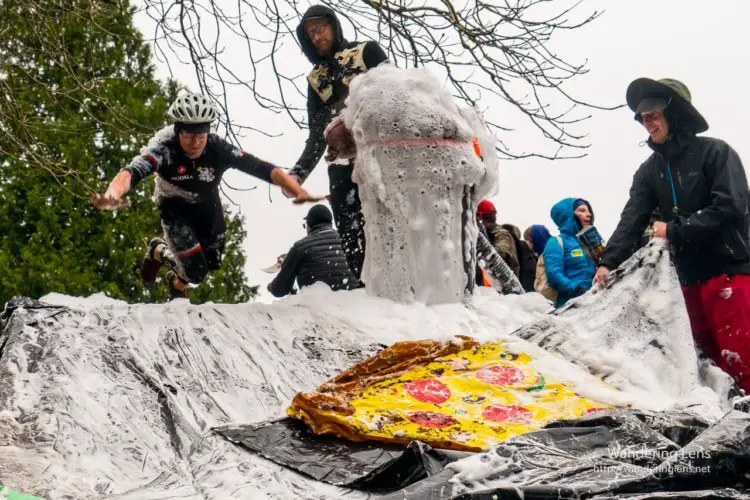 MFG Woodland Park Foam Party. © Wandering Lens