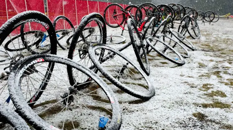 Snow covered everything, including the pits. 2017 MFG Cyclocross #5. photo: courtesy