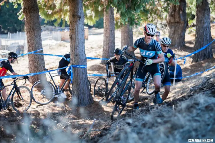 Masters A Men featured a large group chasing eventual winner Justin Robinson. 2017 Surf City Cyclocross, Calfire Training Facility. © J. Vander Stucken