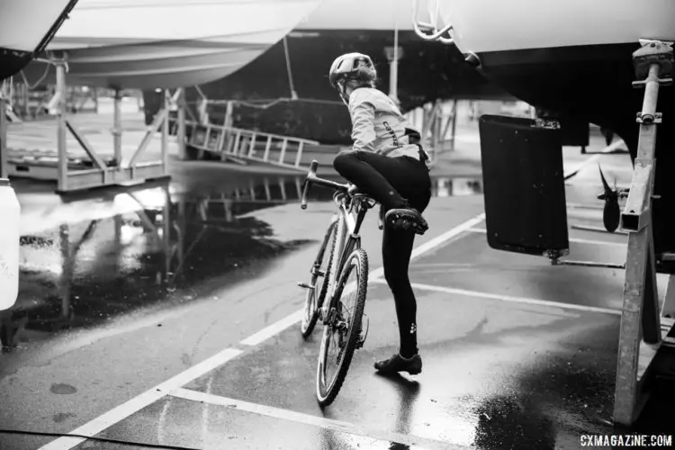 Kaitie Keough is equipped with her toe spikes and ready to go. 2017 Bogense UCI Cyclocross World Cup. © J. Curtes / Cyclocross