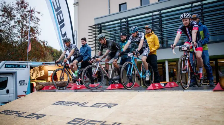 The Cyclocross Eliminator featured a BMX-style start. 2017 Cyclocross Eliminator, Reichenbach, Germany. © Vogtland Bike e.V.