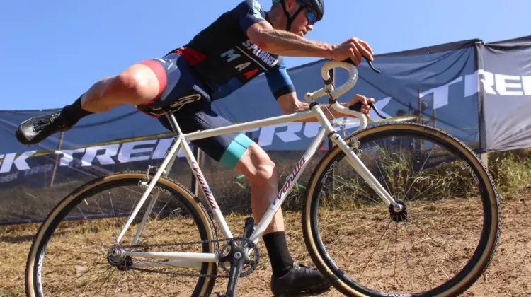 Jeff Curtes still rides the Vanilla singlespeed he bought from Sacha White. © Z. Schuster / Cyclocross Magazine