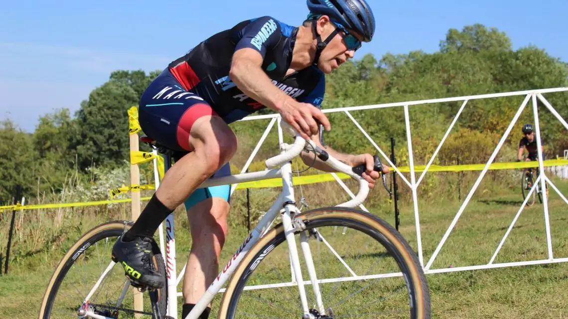 Jeff Curtes tries to race whenever he can, even when working. © Z. Schuster / Cyclocross Magazine