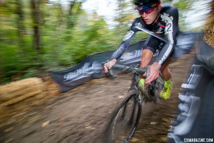 Tobin Ortenblad bombs down the Pan Am Plunge on his Santa Cruz Stigmata, 2017 Cincinnati Cyclocross, Day 1. © A. Yee / Cyclocross Magazine
