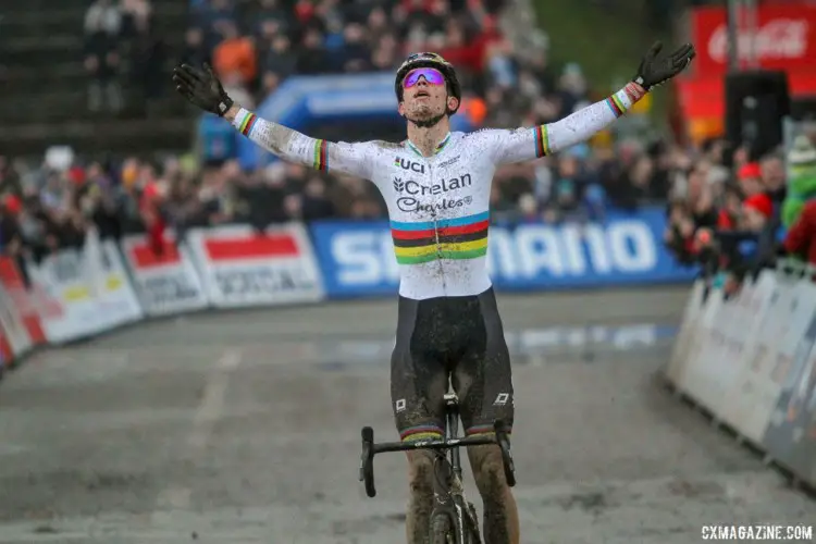 Wout van Aert post up expressed how he felt about his first truly dominant ride of the year. 2017 World Cup Namur. © B. Hazen / Cyclocross Magazine