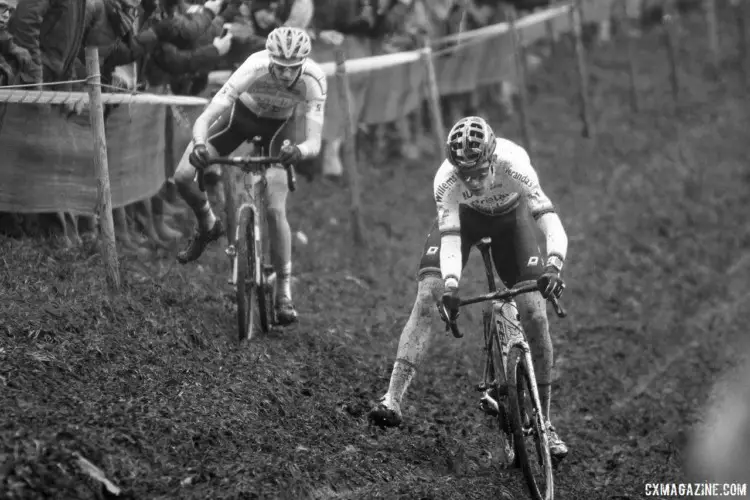 After struggling on the off-camber in 2016, Wout van Aert had it dialed in in 2017. 2017 World Cup Namur. © B. Hazen / Cyclocross Magazine