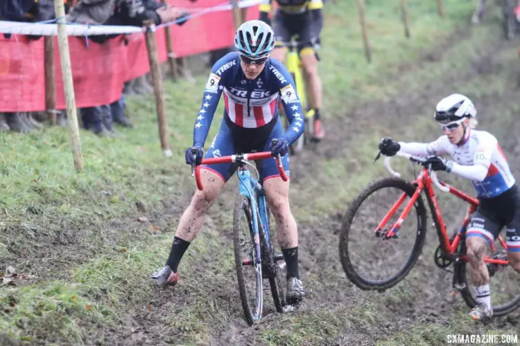 Katie Compton attacked in the second lap, using her skills in the off-camber. 2017 World Cup Namur. © B. Hazen / Cyclocross Magazine