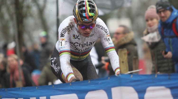 Wout van Aert won Sunday's race in dominating fashion. 2017 World Cup Namur. © B. Hazen / Cyclocross Magazine
