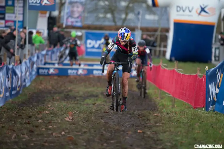 The 2015 World Champ is back in cyclocross and impressed with a fourth place. 2017 Cyclocross DVV Verzekeringen Trofee #4 - Essen. © Cyclephotos / Cyclocross Magazine