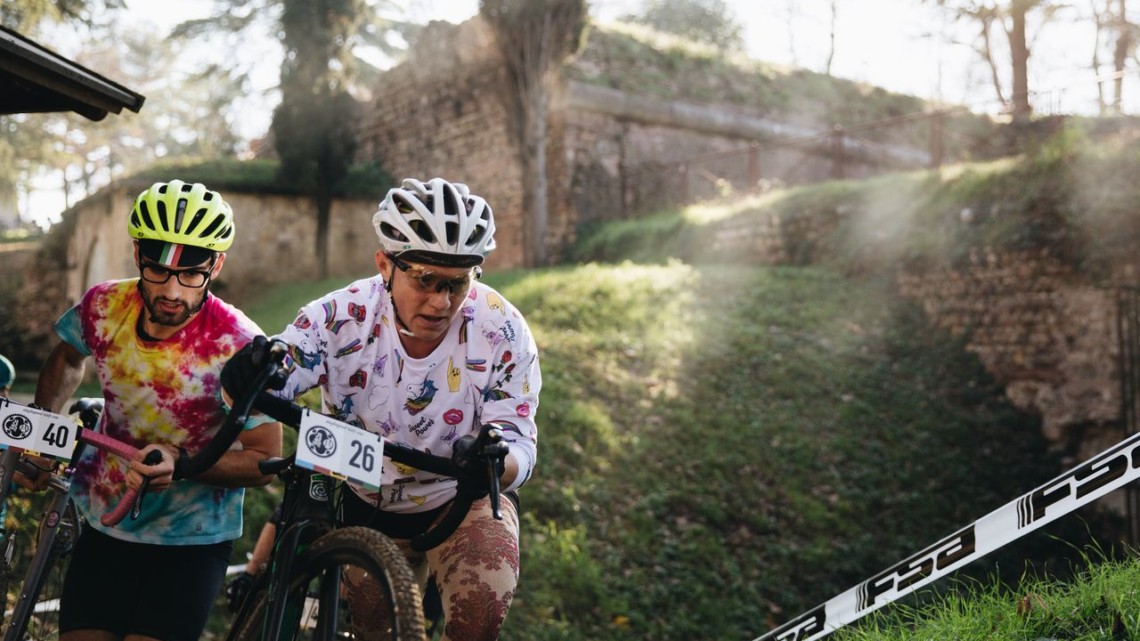American expat Megan Chinburg took the win in her adopted Italian home country. 2017 SSCXWCITA, Verona, Italy. © F. Bartoli Avveduti / Cyclocross Magazine