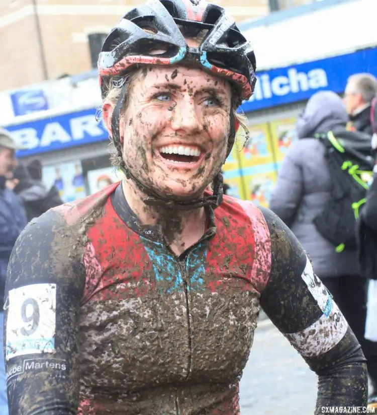 Ellen Noble has had a lot to smile about recently. 2017 Vlaamse Druivencross. © B. Hazen / Cyclocross Magazine