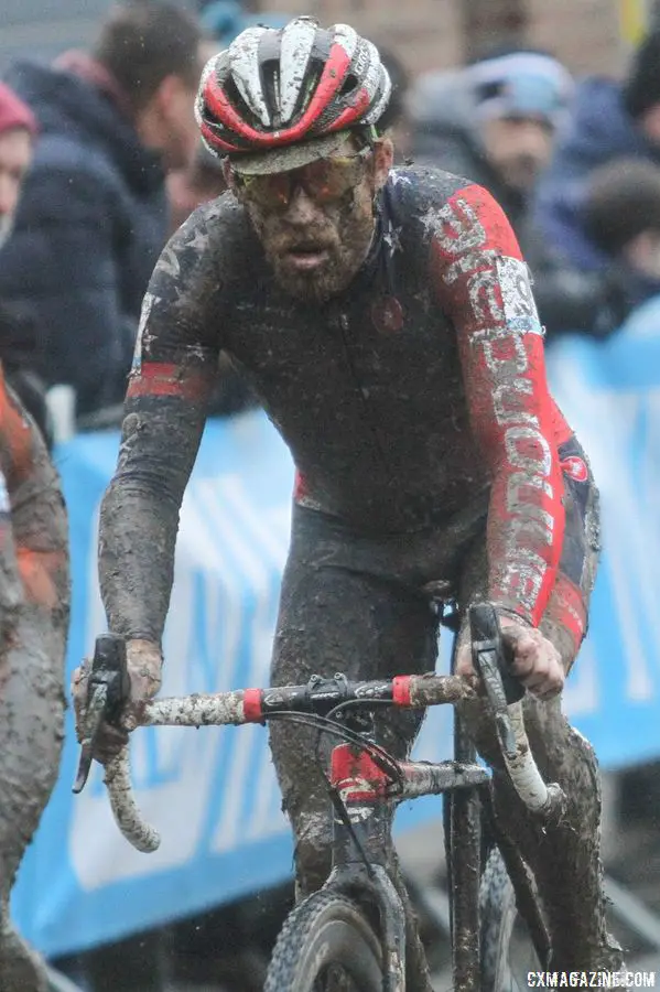 It was a dirty day at the office for Stephen Hyde. 2017 Vlaamse Druivencross. © B. Hazen / Cyclocross Magazine