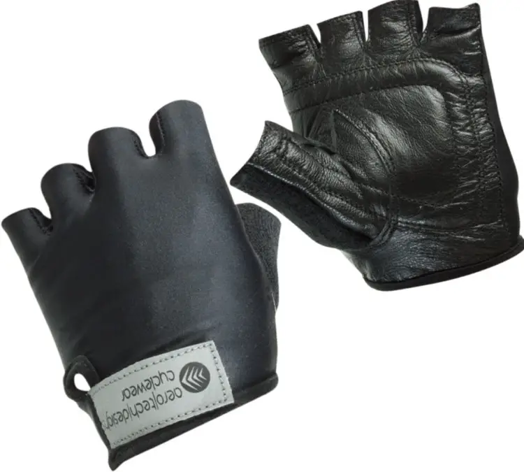 Aerotech Designs offers several kids' glove options, including this leather palm model for just $14.95. photo: courtesy