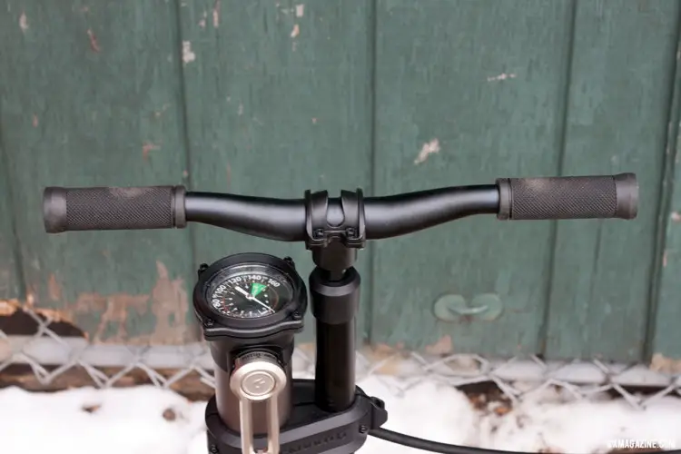 The Blackburn Chamber Tubeless Floor Pump's handle is clamped by 31.8 stem, allowing you to put your handlebar of choice in its place. © Cyclocross Magazine