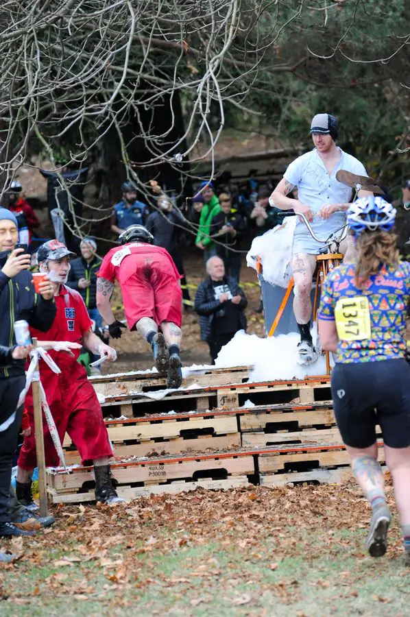 Riders dove headfirst into the challenge of the slip-n-slide. 2017 MFG Cyclocross Woodland Park. photo: Crofoot Photography