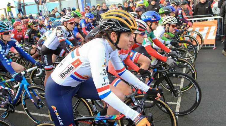 Elite Women, 2017 Zolder UCI Cyclocross World Cup. © B. Hazen / Cyclocross Magazine