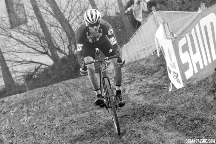 Cooper Willsey (Cannondale p/b Cyclocrossworld.com) focuses on one of Zolder's descents. 2017 World Cup Zolder. © B. Hazen / Cyclocross Magazine