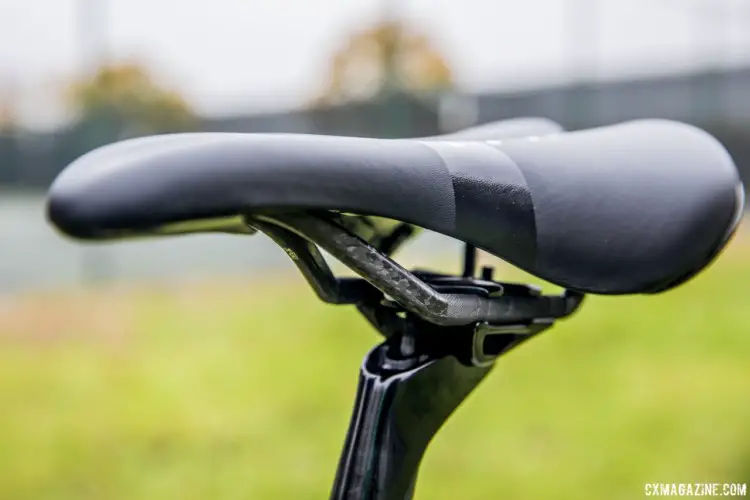 Powers uses a Fizik Aliante VS saddle, with carbon rails. Jeremy Powers' 2017 Pan-Ams Focus Mares. © D. Perker / Cyclocross Magazine