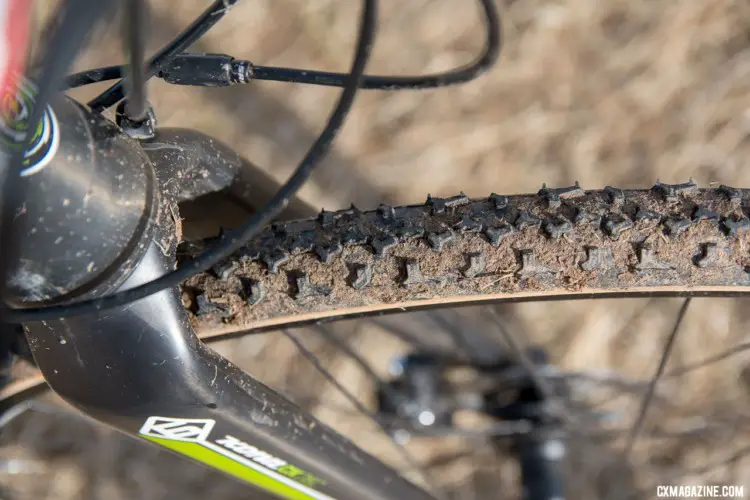 A Team Edition Baby Limus tubular handled the steering duties for his final half lap chase of eventual winner Ben Gomez Villafane. The 2016 Kona Major Jake used a tapered carbon fork. 2018 Cyclocross National Championships. © C. Lee / Cyclocross Magazine