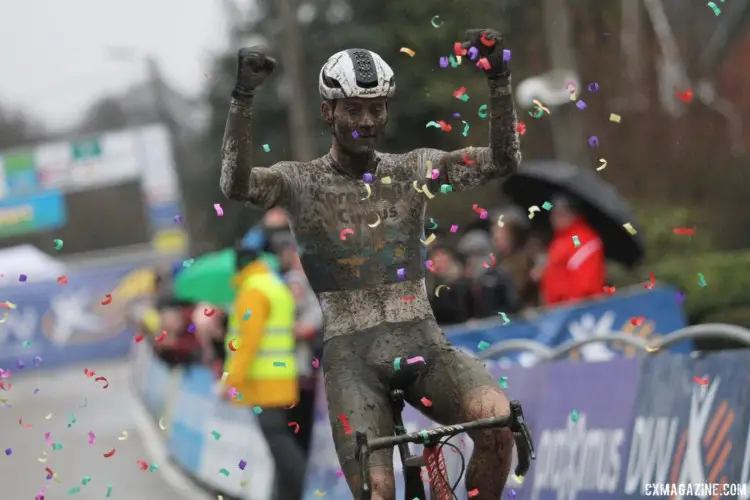 The traditional confetti stood out against the mud. 2018 GP Sven Nys Baal. © B. Hazen / Cyclocross Magazine