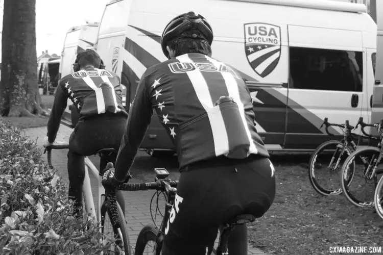 Warming up at the team area. 2018 Hoogerheide World Cup, Junior Men. © B. Hazen / Cyclocross Magazine